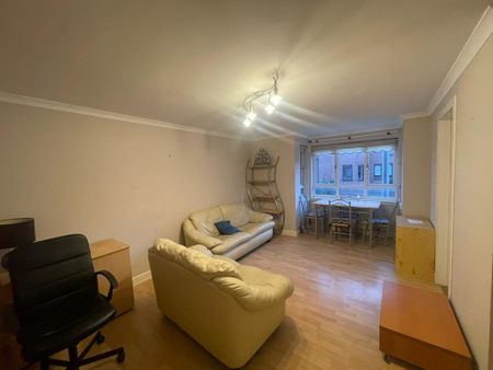 2 Bedroom Property To Rent - Photo 2