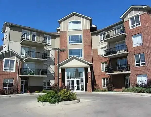 Newly Renovated Condo with FREE Underground Parking - Pet Friendly! | Edmonton - Photo 1