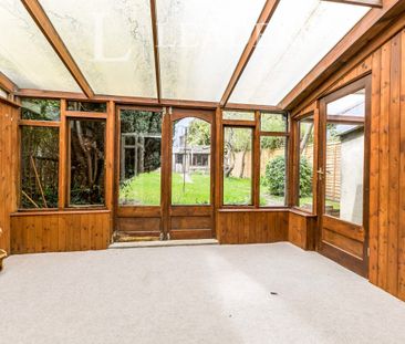 2 bedroom house to rent Baden Road, Guildford, GU2 - Photo 2