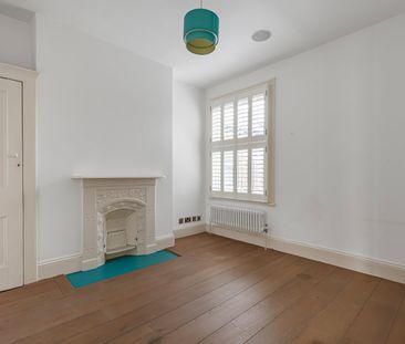 St. Albans Avenue, Chiswick, London, W4 - Photo 3