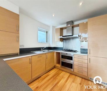 2 bedroom flat to rent - Photo 3