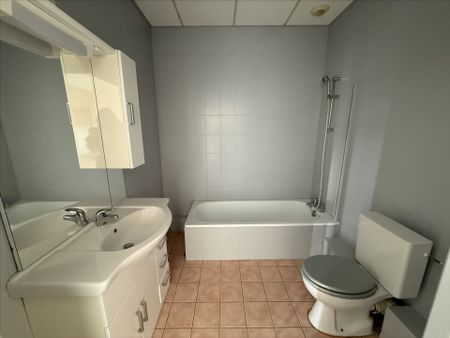 Location Appartement 1 pièce 36m² - Photo 4