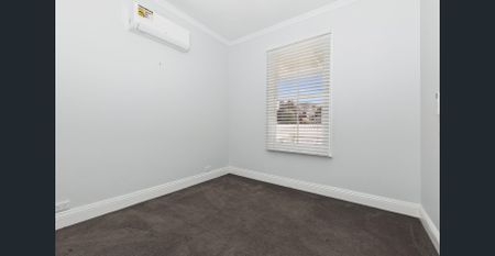 Charm, Comfort & Convenience! - Photo 5