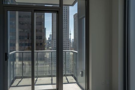 For Lease - 8 Cumberland Street Unit# 2903, Toronto, Ontario - Photo 4