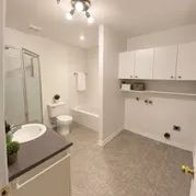 1 room apartment of 102m² in Longueuil - Photo 2