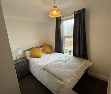 1 bedroom in a house share to rent - Photo 3