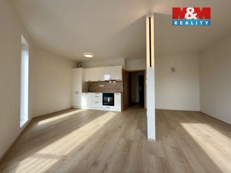 Pronájem bytu 1+kk, 40 m - Фото 3