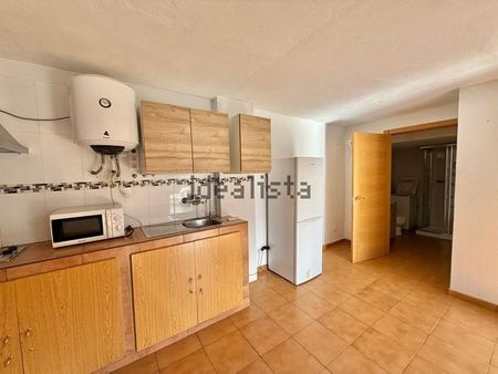 Alquiler de piso en Calle Vertical Baja - Photo 3