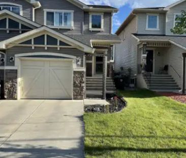 Beautiful Duplex in New Brighton | 228 New Brighton Landing SE, Cal... - Photo 1