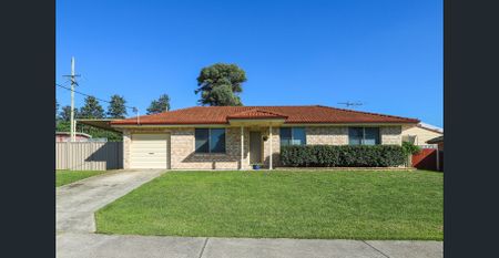 Excellent Location Close to Shopping Village and Transport - Photo 5