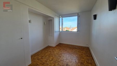 Location Appartement 4 pièces 83m² NEMOURS 77140 - Photo 3