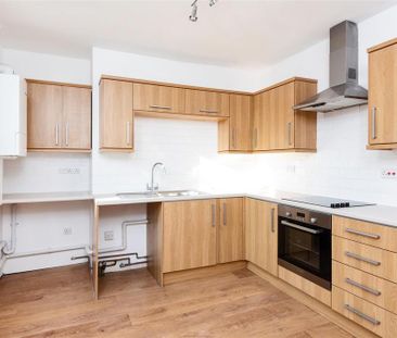 2 bedroom house to rent - Photo 1