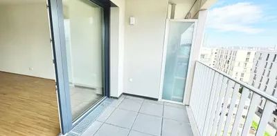 LOGGIATRAUM | EXKLUSIVE 2 ZIMMER IN TOPLAGE | HOCHWERTIGE AUSSTATTUNG - Photo 2
