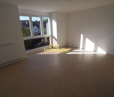 Location Appartement 3 pièces 70m² - Photo 2