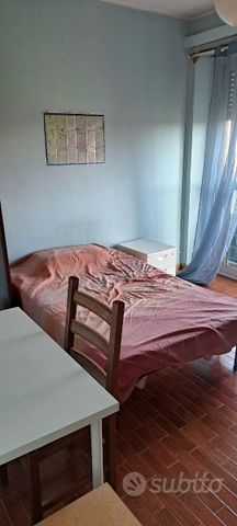 2 stanze con balcone libere subito - Metro M1 QT8 - Photo 5