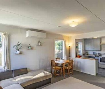 3 BEDROOMS IN WAIPUKURAU - Photo 2