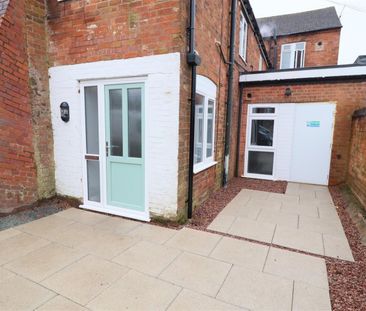 Feckenham Road, Astwood Bank - Photo 2