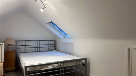 Westbury Road, Ealing, W5 2LF - Photo 2