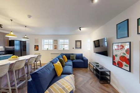 6 bedroom flat to rent - Photo 2