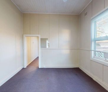 2/18 Harrison Street, Cardiff NSW 2285 - Photo 5