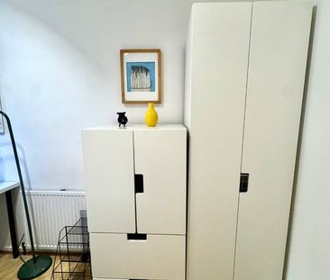 Room in a Shared Flat, Whitethorn Street, E3 - Photo 1