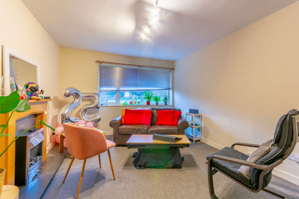Furnished two double bedroom apartment in Mapperley Park - Photo 1