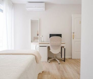 Calle de Antonio Prieto, Madrid, Community of Madrid 28026 - Photo 6