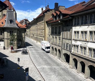 Spacieux 4,5 pcs à proximité de la cathédrale de Fribourg - Photo 4
