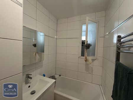 Location Appartement 4 pièces 65m² MACON 71000 - Photo 5