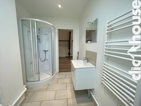 Location VERSON - F4 55m2 - Photo 4