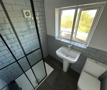3 bedroom property to rent - Photo 4