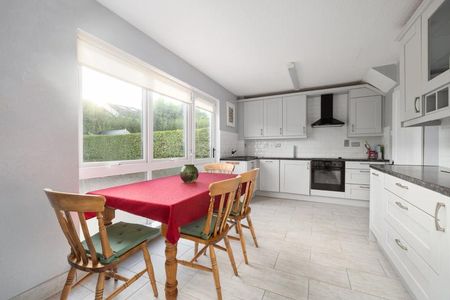 Llewellyn Way Rathfarnham Dublin 16 - Photo 5