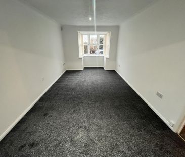 Hudson Close - Photo 3