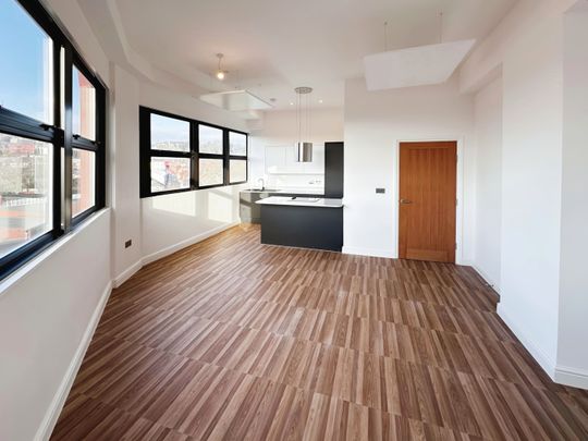 Waterside House, Lincoln, Waterside North - Photo 1