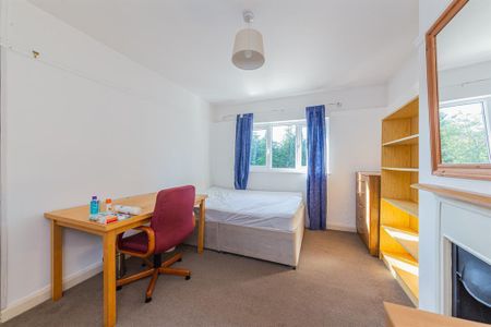 5 bedroom semi-detached house to rent - Photo 4