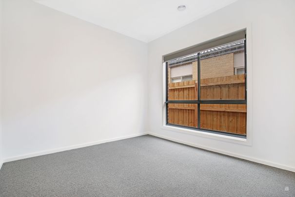 14 Annabel Street, Deanside VIC 3336 - House For Rent | Domain - Photo 1