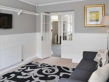 The Borough, Wedmore, BS28 - Photo 2