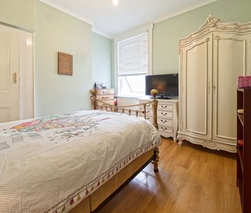 1 Bed Flat, Wandsworth, SW18 - Photo 5