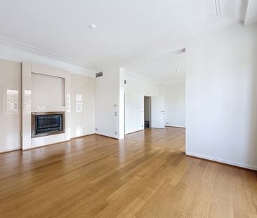 Appartement te huur in Ixelles - Photo 3