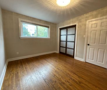 For Lease - 326 Rupert Avenue, Whitchurch-Stouffville, Ontario - Photo 4