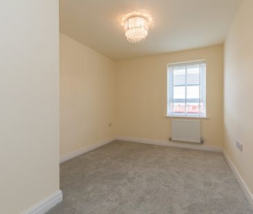 Preston Road, Standish, WN6 0PA - Photo 1