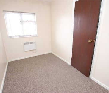 2 bedroom house to rent - Photo 3