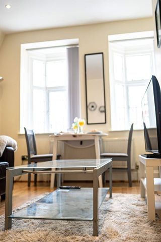 1 Bed Flat, Newhall Street, B3 - Photo 3