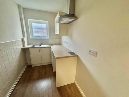 1 bedroom flat to rent - Photo 3