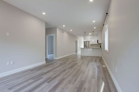 For Lease - 104 Fifth Avenue Unit# A, Kitchener, Ontario - Photo 2