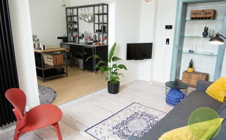 *** MEGA Style! Altbau-Ambiente *** VOLLmöbliert ** NEUbezug ** U-Bahn Anschluss ** NÄHE DATEV - Foto 4