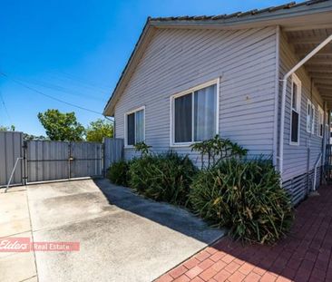 RENOVATED COTTAGE - Photo 4