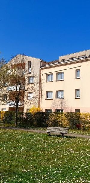 Location Appartement 2 pièces 56m² GRAVIGNY 27930 - Photo 1