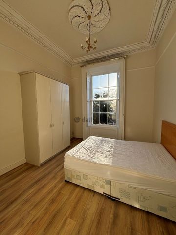 Apartment to rent in Dublin, Rathmines - Photo 2