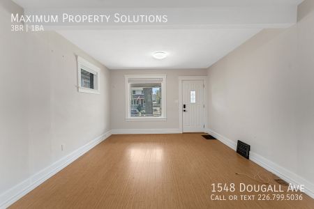 House for Rent - Photo 2
